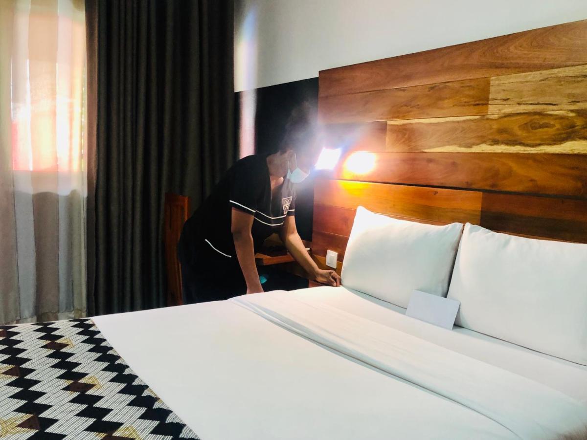 אבידג'אן Detente Hotel מראה חיצוני תמונה