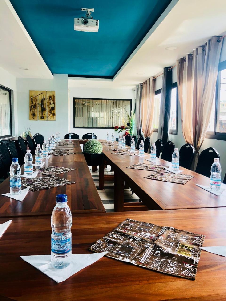 אבידג'אן Detente Hotel מראה חיצוני תמונה